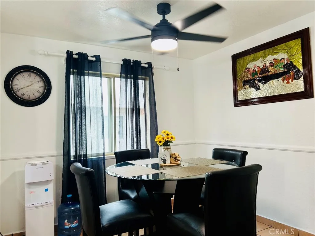 13522 Glenoaks Boulevard 4, Sylmar, California 91342 home-pic-4