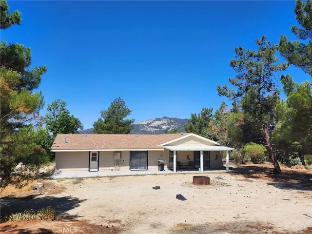 Back w Views Of Cahuilla Mountain
