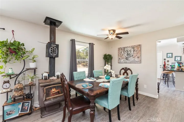 Comfy Dining Area