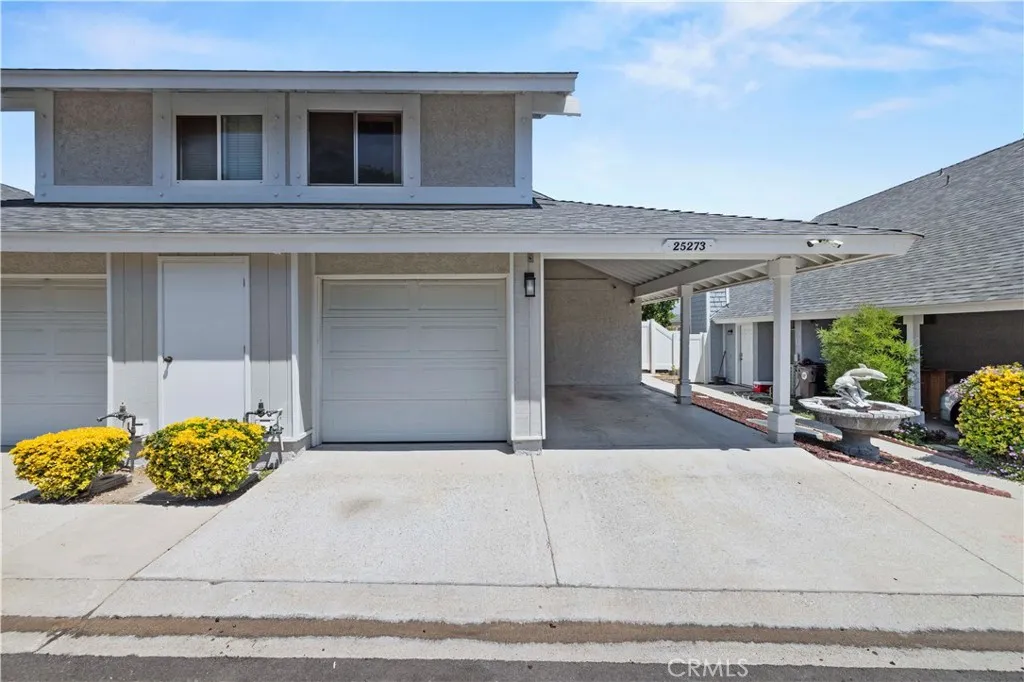 25273 Avenida Dorena, Newhall, California 91321 home-pic-0