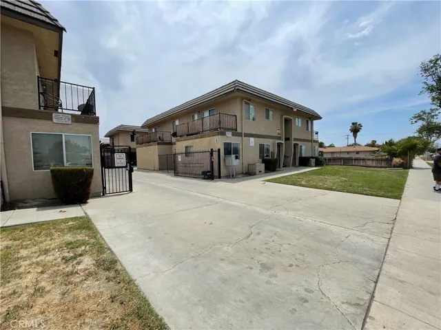 791 W Mayberry Avenue, Hemet, California 92543