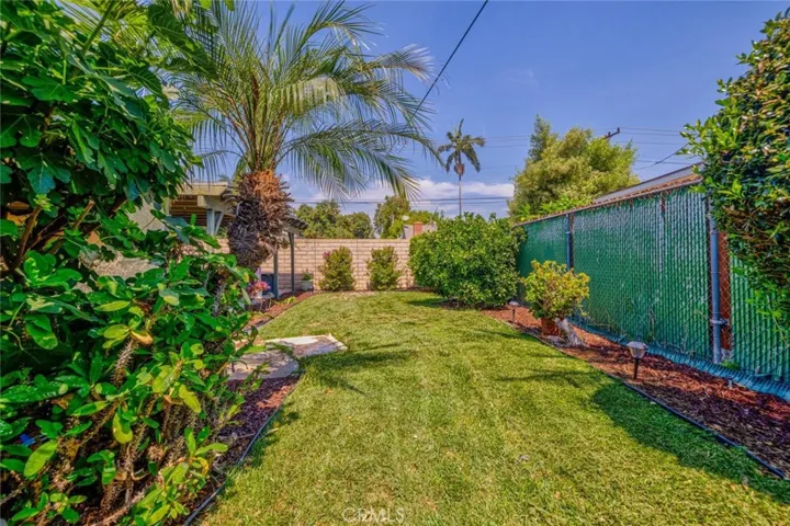 9655 Calmada Avenue, Whittier, California 90605