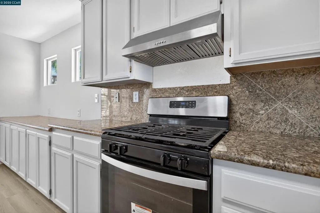 1381 Arlington Way, Brentwood, California 94513 home-pic-9