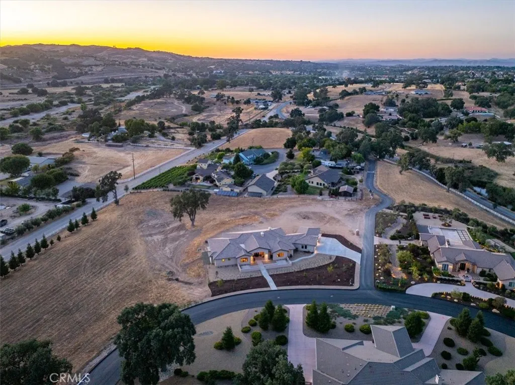1410 Fire Rock, Templeton, California 93465 home-pic-61