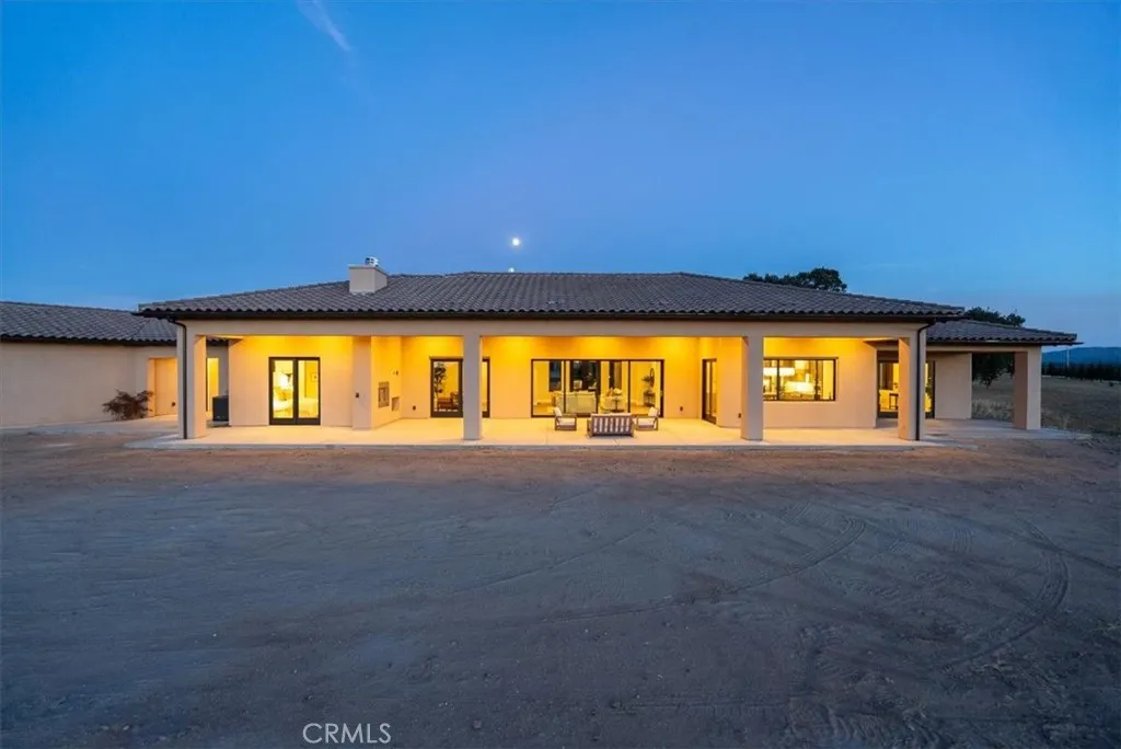 1410 Fire Rock, Templeton, California 93465 home-pic-50