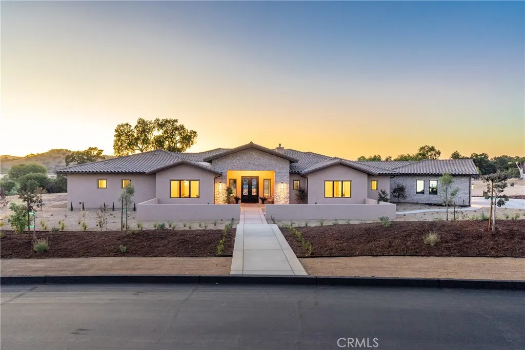1410 Fire Rock, Templeton, California 93465 home-pic-1