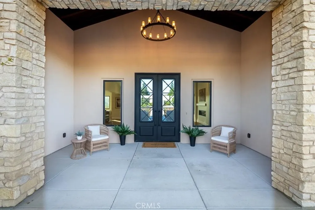 1410 Fire Rock, Templeton, California 93465 home-pic-4
