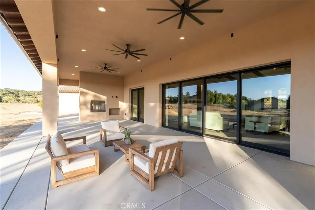 1410 Fire Rock, Templeton, California 93465 home-pic-53