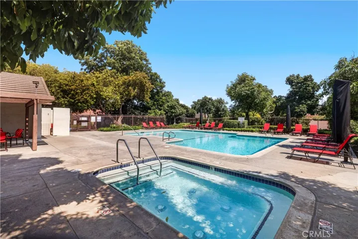 Community Clubhouse, Spa, & Pool