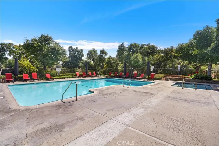 Community Pool & Spa