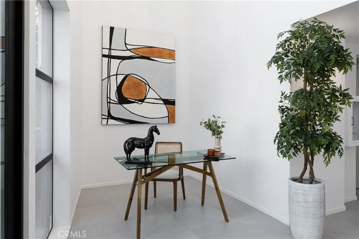 1361 Kelton Avenue 403, Los Angeles, California 90024