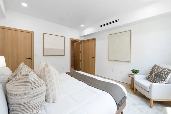 1361 Kelton Avenue 403, Los Angeles, California 90024