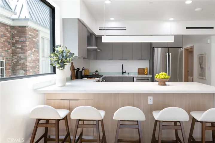 1361 Kelton Avenue 403, Los Angeles, California 90024