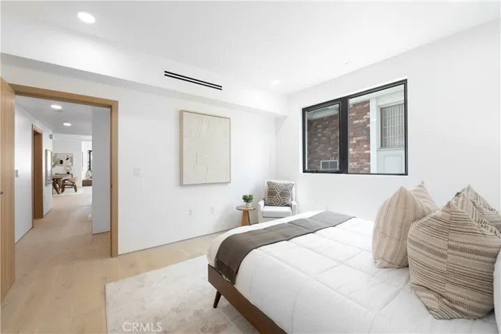 1361 Kelton Avenue 403, Los Angeles, California 90024