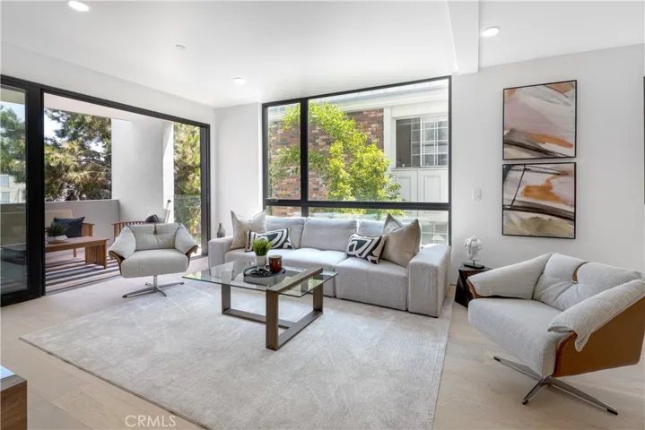 1361 Kelton Avenue 403, Los Angeles, California 90024
