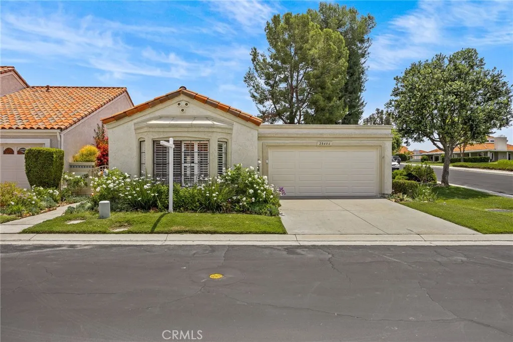 28406 Buena Vista, Mission Viejo, California 92692, 2 Bedrooms Bedrooms, ,2 BathroomsBathrooms,Residential Lease,For Rent,Buena Vista,OC25180550