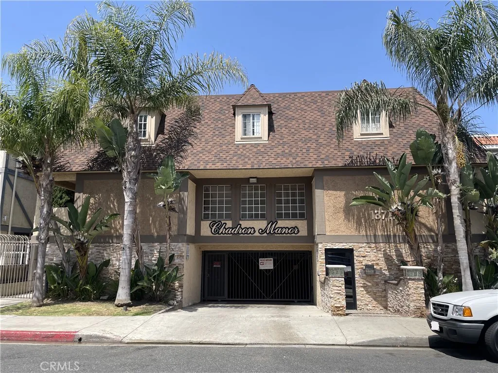 13717 Chadron Avenue 23, Hawthorne, California 90250, 1 Bedroom Bedrooms, ,1 BathroomBathrooms,Residential Lease,For Rent,Chadron,SB25180589