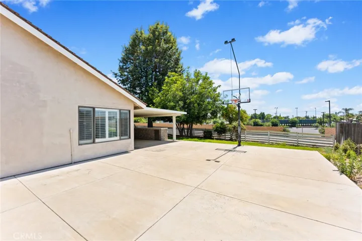 16862 Rancho Lane, Yorba Linda, California 92886