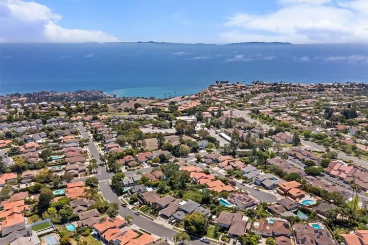 5832 Scotwood Drive, Rancho Palos Verdes, California 90275