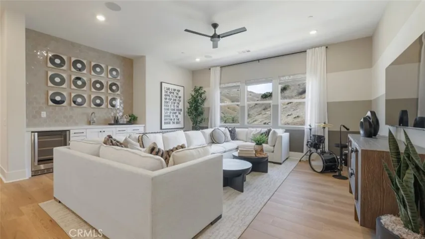 Photos shown are of model only- not actual homesite.
