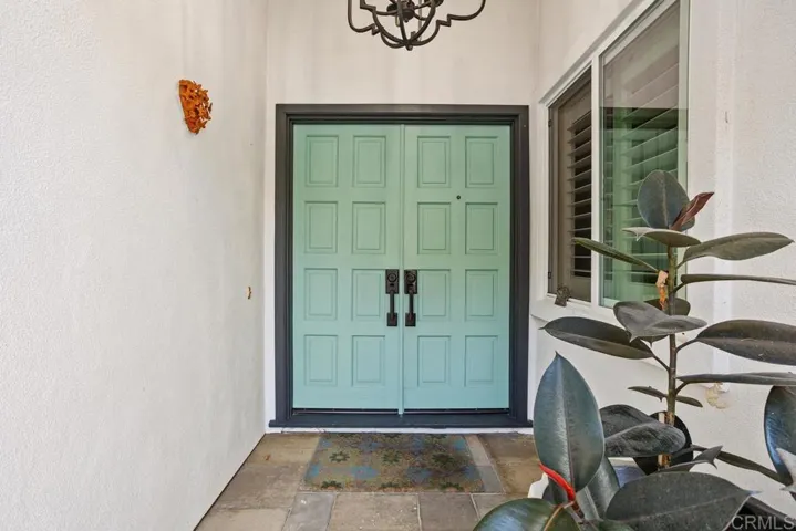 560 San Andres Dr., Solana Beach, California 92075