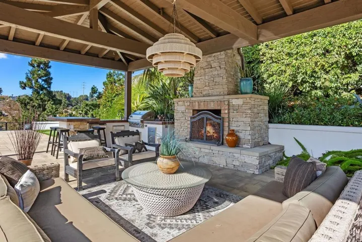 560 San Andres Dr., Solana Beach, California 92075