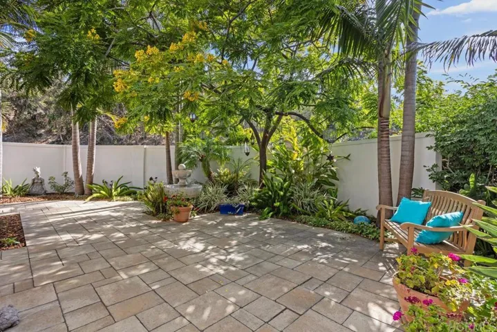 560 San Andres Dr., Solana Beach, California 92075