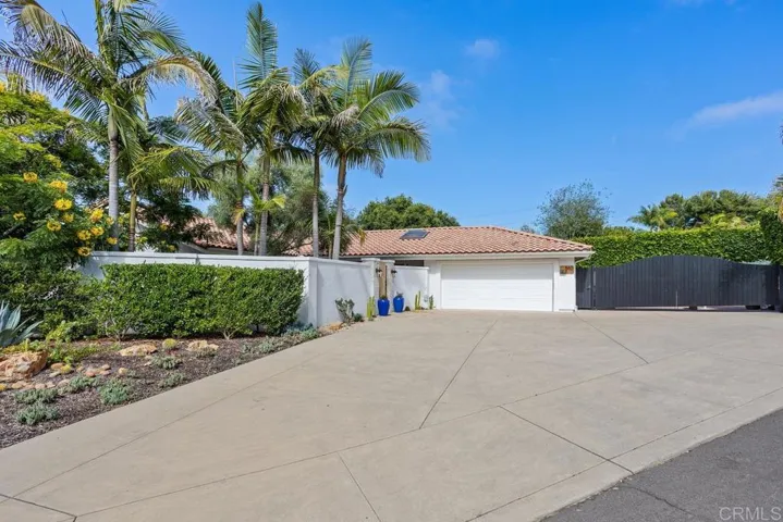 560 San Andres Dr., Solana Beach, California 92075