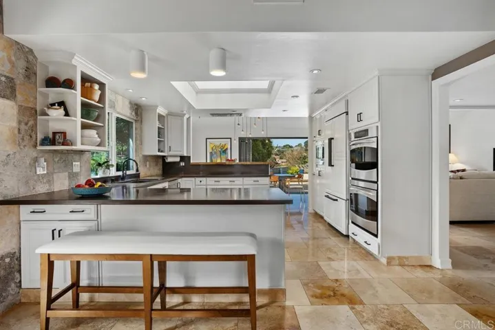 560 San Andres Dr., Solana Beach, California 92075