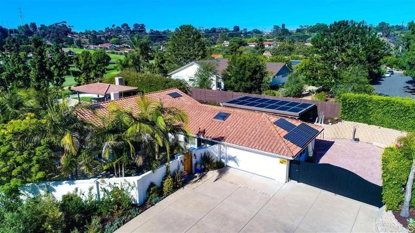 560 San Andres Dr., Solana Beach, California 92075