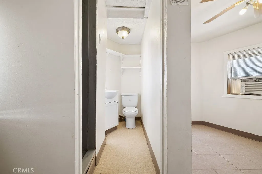 12867 Banyon Tree Lane, Victorville, California 92392 home-pic-29