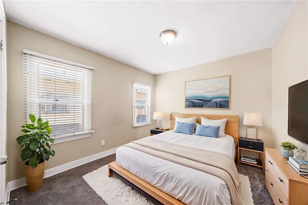 122 E 83rd Street, Los Angeles, California 90003 home-pic-28