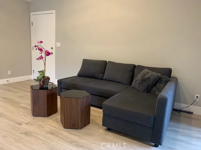 118 Streamwood, Irvine, California 92620