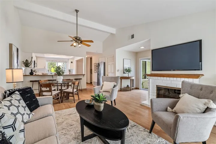 22 Firebird 71, Irvine, California 92604