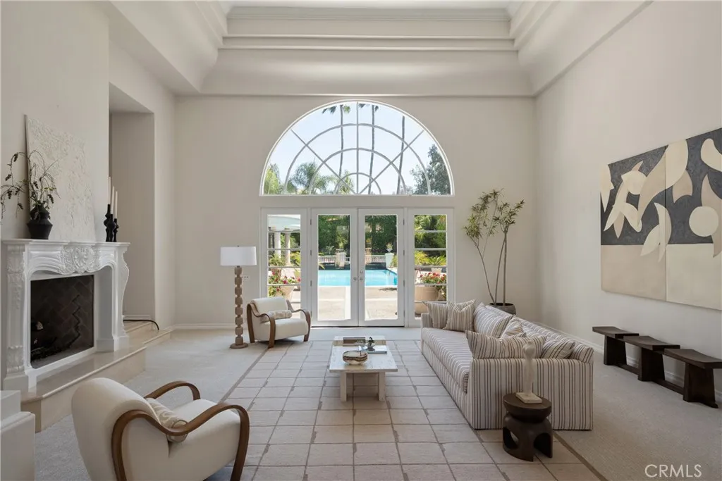 16727 Camino Sierra Del Sur Drive, Rancho Santa Fe, California 92625 home-pic-1