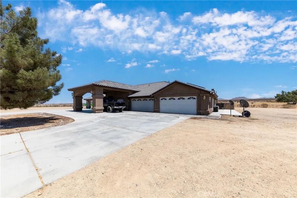 24625 Ledbury Road, Oro Grande, California 92368 home-pic-21