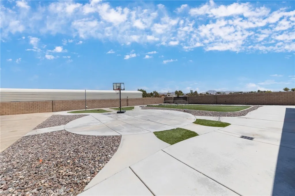 24625 Ledbury Road, Oro Grande, California 92368 home-pic-46