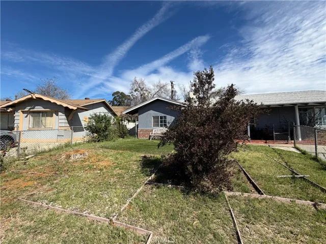 3350 Jennie Street, Jurupa Valley, California 92509