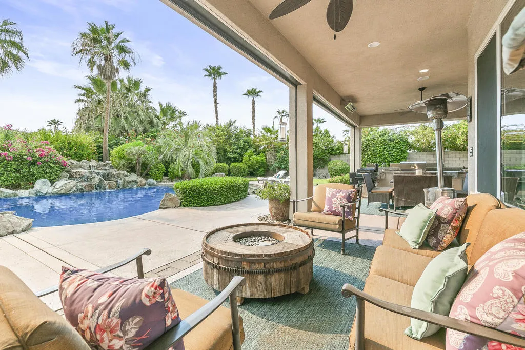 49347 Gila River Street, Indio, California 92201 home-pic-37