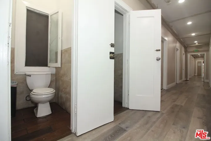 647 18th Street 316, Los Angeles, California 90015