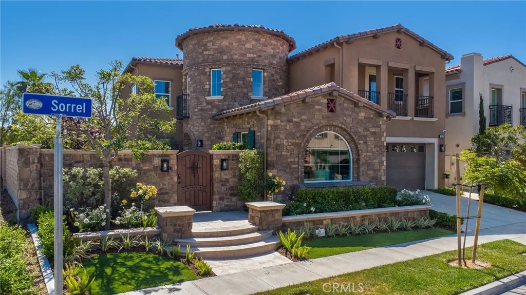18 Sorrel, Lake Forest, California 92630, 5 Bedrooms Bedrooms, ,6 BathroomsBathrooms,Residential,For Sale,Sorrel,OC25180502