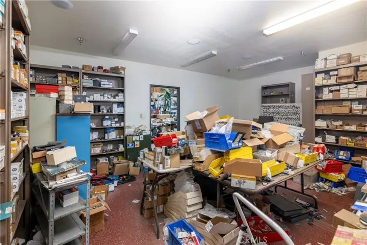 410 N State Street, Hemet, California 92543