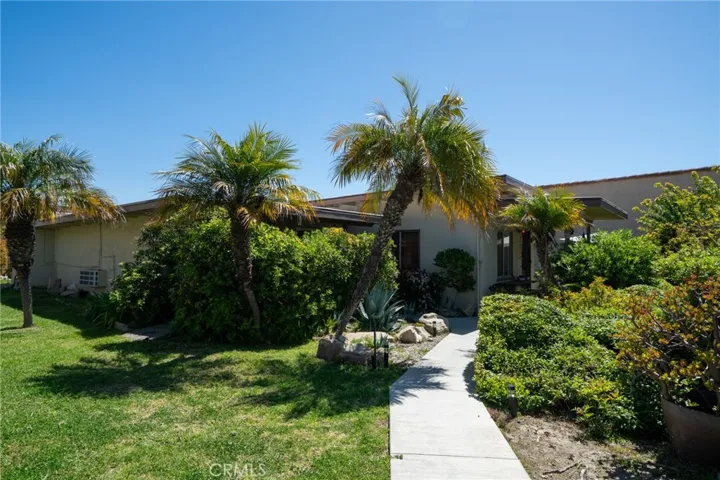 27512 Del Gado Road, San Clemente, California 92672