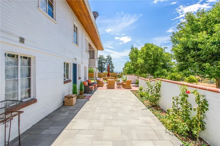 9643 Avienda San Timoteo, Cherry Valley, California 92223