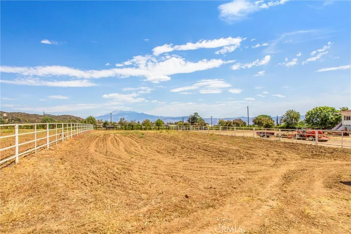 9643 Avienda San Timoteo, Cherry Valley, California 92223