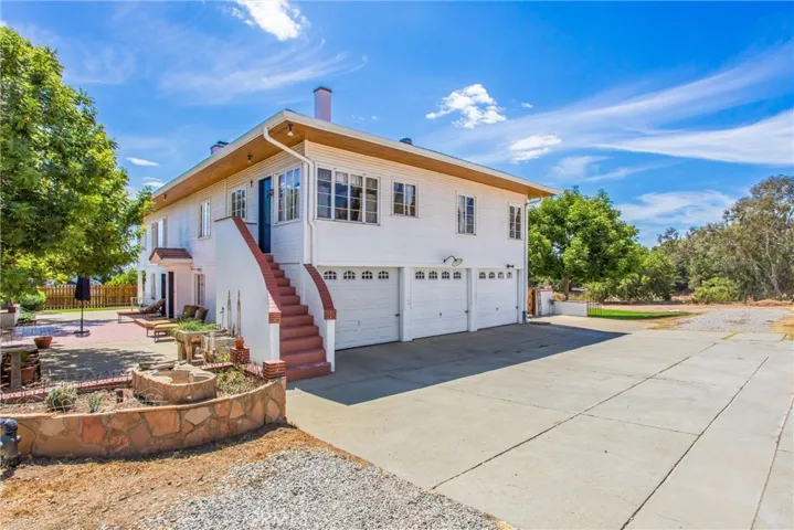 9643 Avienda San Timoteo, Cherry Valley, California 92223