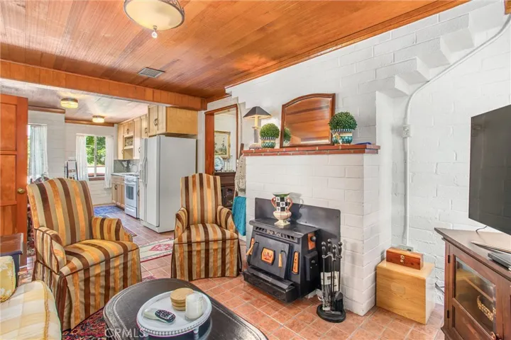 9643 Avienda San Timoteo, Cherry Valley, California 92223