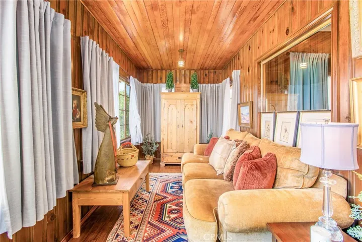 9643 Avienda San Timoteo, Cherry Valley, California 92223
