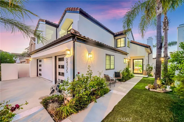 24735 Calle Serranona, Calabasas, California 91302, 6 Bedrooms Bedrooms, ,3 BathroomsBathrooms,Residential,For Sale,Calle Serranona,SR25178781