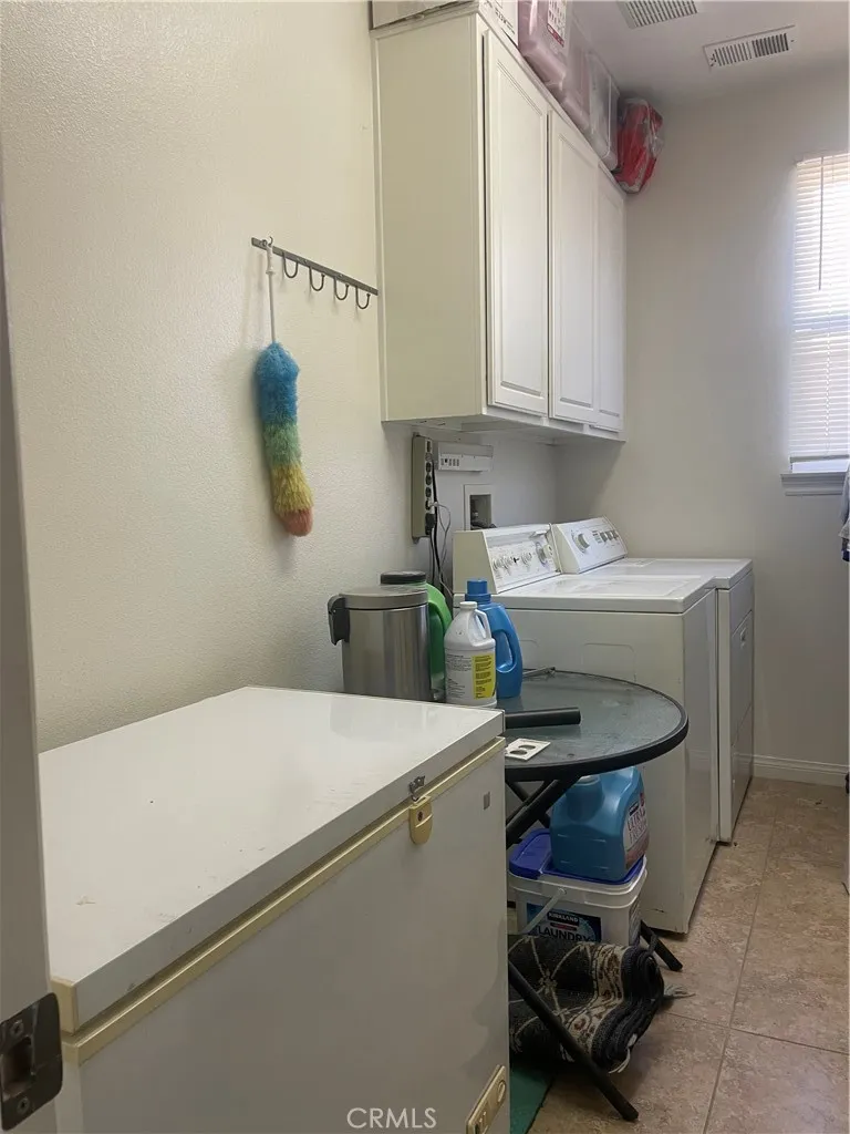 28195 Juniper Tree Lane, Menifee, California 92585 home-pic-12